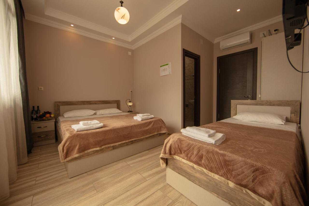 Tamari Hotel Kvariati Buitenkant foto