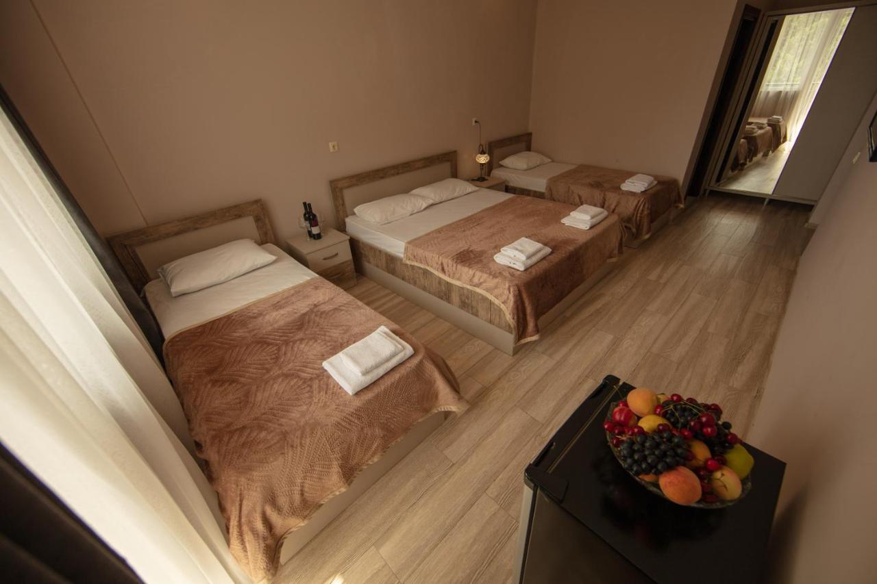 Tamari Hotel Kvariati Buitenkant foto